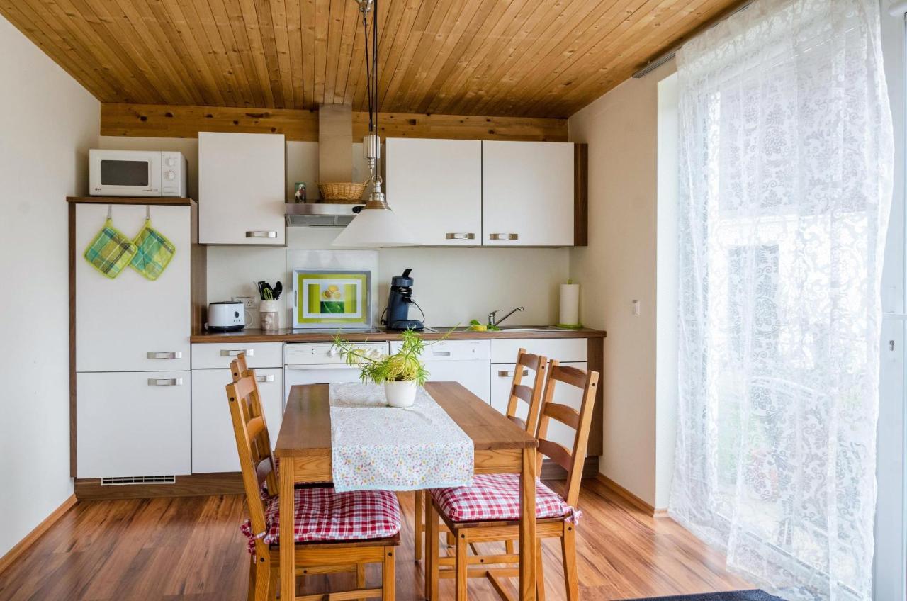 Ferienwohnung Erdgeschoss Uberlingen Bagian luar foto